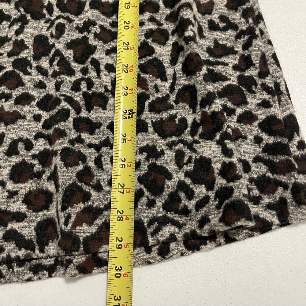 Tyler Boe Chrissy Mock Neck Animal Cheetah Print Tunic Size XS - Picture 11 of 15
